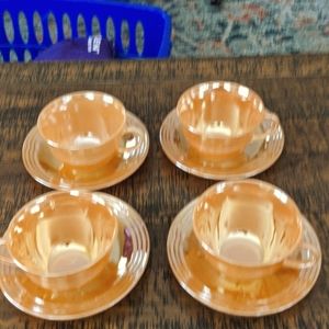 DEPRESSION GLASS 4 COFFEE CUPS W/4 SAUCERS  FIRE KING 1940s-1963s Peach Luster